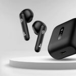 هدفون بهتر است یا هندزفری بی سیم؟ مزایا و معایب هندزفری بلوتوثی