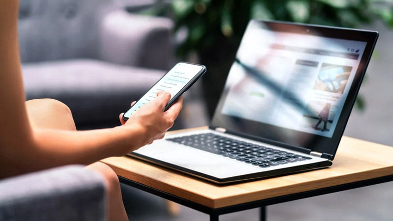 انتقال بی‌دردسر فایل‌ها: راهنمای کامل انتقال فایل از گوشی به لپ‌ تاپ و کامپیوتر بدون کابل