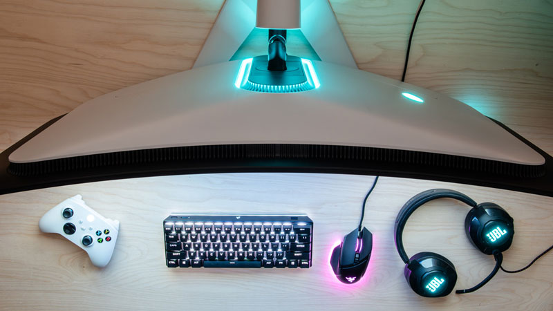 معرفی بهترین مانیتورهای خمیده برای گیم